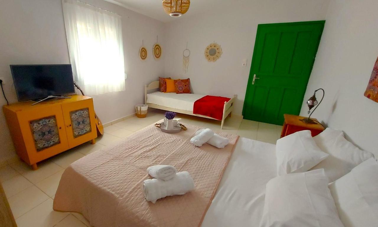 Agritourism Cottage Near Sitia Екстер'єр фото